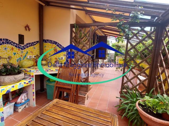 Casa in vendita a Montenero basso, Livorno