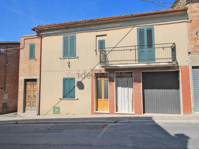 Casa in vendita a Abbadia Di Montepulciano, Toscana