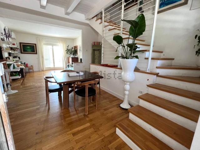 Casa in vendita a Marche, Ancona