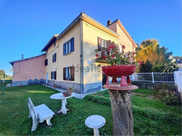 Casa in vendita a Fidenza, Reggio Emilia