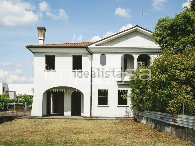 Casa in vendita a Sovernigo, Paese