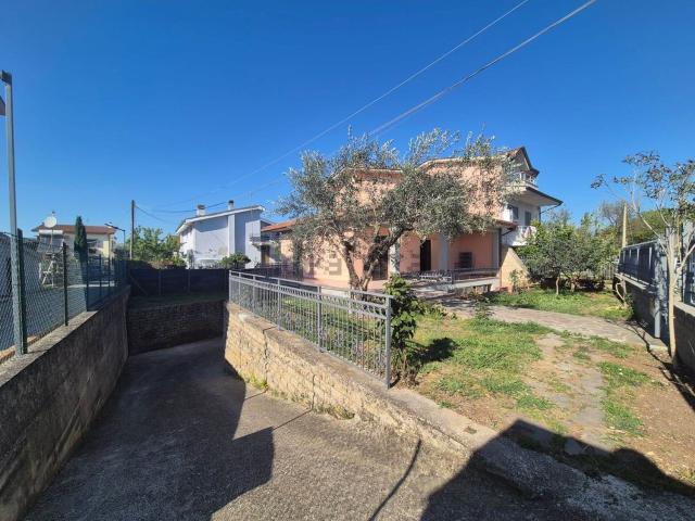 Casa in vendita a Roma Capitale, Lazio
