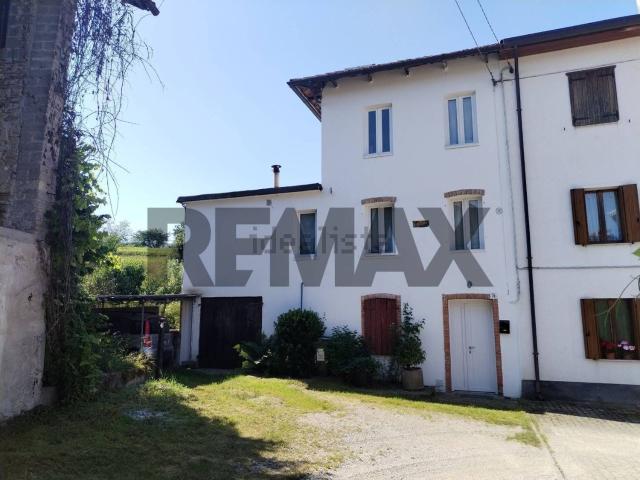 Casa in vendita a Borgo Valbelluna, Villa Di Villa
