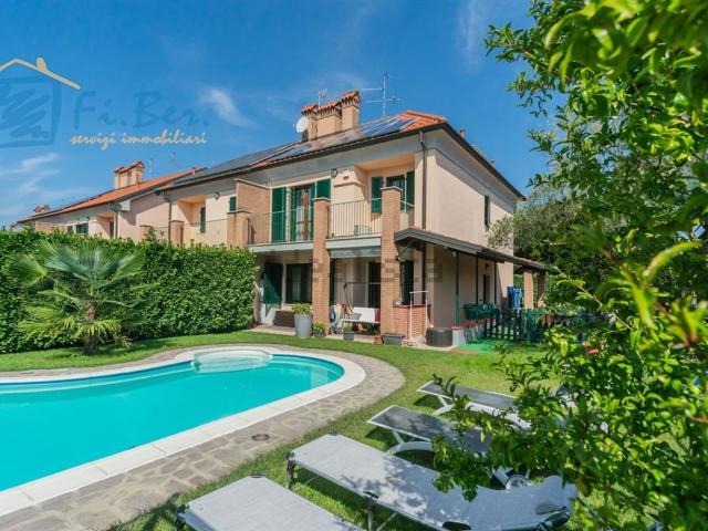 Casa in vendita a Cernusco Sul Naviglio, Lombardia