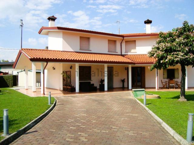Casa in vendita a Concordia Sagittaria, Veneto
