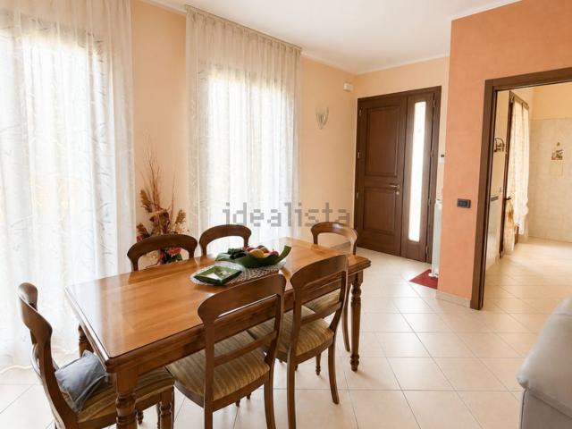 Casa in vendita a Badia Polesine, Rovigo