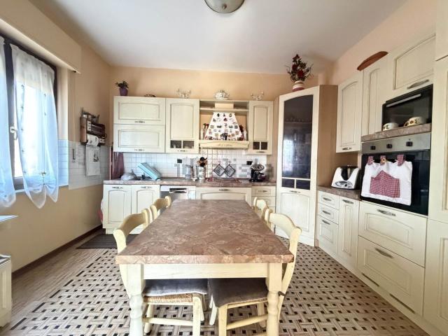 Casa in vendita a Castelnuovo Magra, Liguria