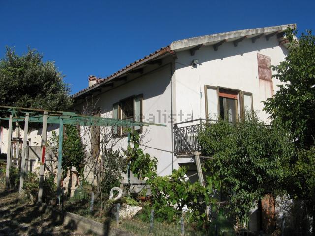 Casa in vendita a Corvara, Abruzzo