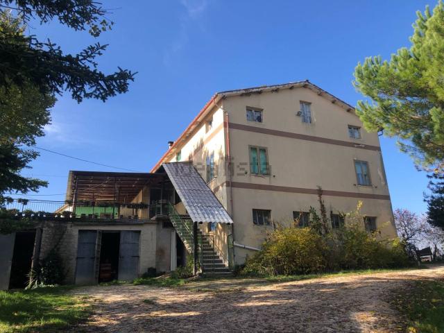 Casa in vendita a Marche, Fermo