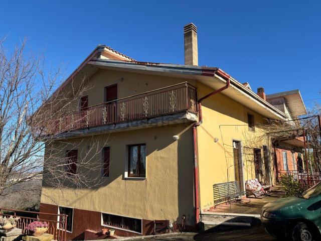 Casa in vendita a San Mango Sul Calore, Campania