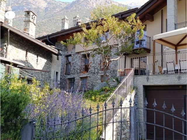 Casa in vendita a Saint Vincent, Aosta
