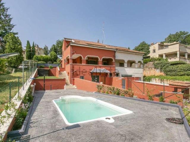 Casa in vendita a Trullo, Roma Capitale