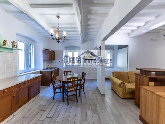 Casa in vendita a Uzzano E Castello, Pistoia