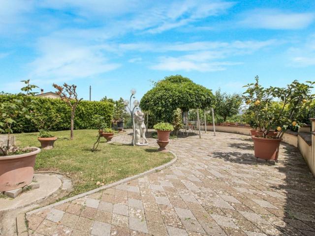Casa in vendita a Barberino Tavarnelle, Tavarnelle Val Di Pesa