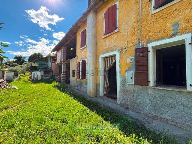 Casa in vendita a Pieve del Grappa, Pederobba
