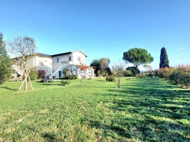 Casa in vendita a Ponticelli, Santa Maria A Monte
