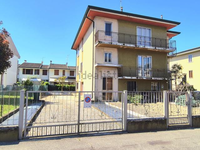Casa in vendita a Legnago, Verona