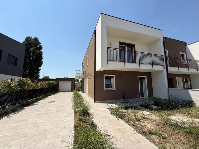 Casa in vendita a Quacchio, Ferrara