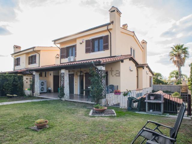 Casa in vendita a Municipio Roma XII, Roma Capitale