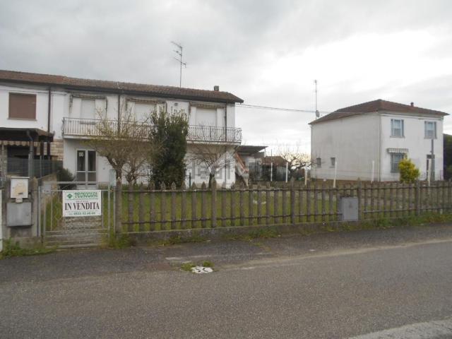 Casa in vendita a Unione Delta del Po, Lagosanto