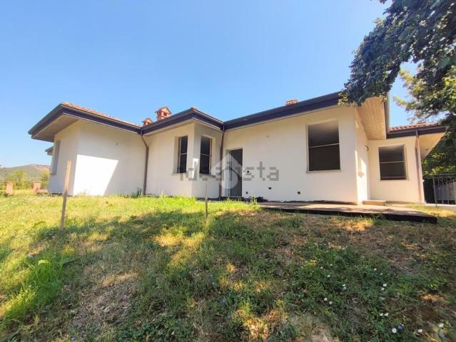Casa in vendita a Piemonte, Alessandria