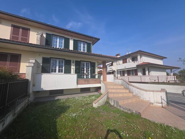 Casa in vendita a Sant'angelo Lodigiano, Lombardia