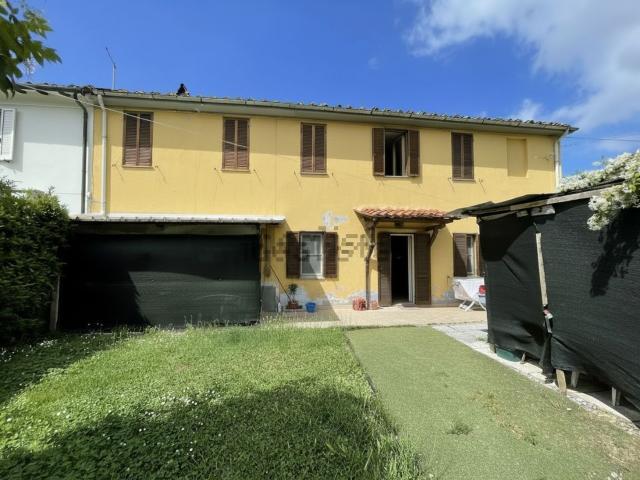 Casa in vendita a Bagni Di Lucca Ponte, Toscana