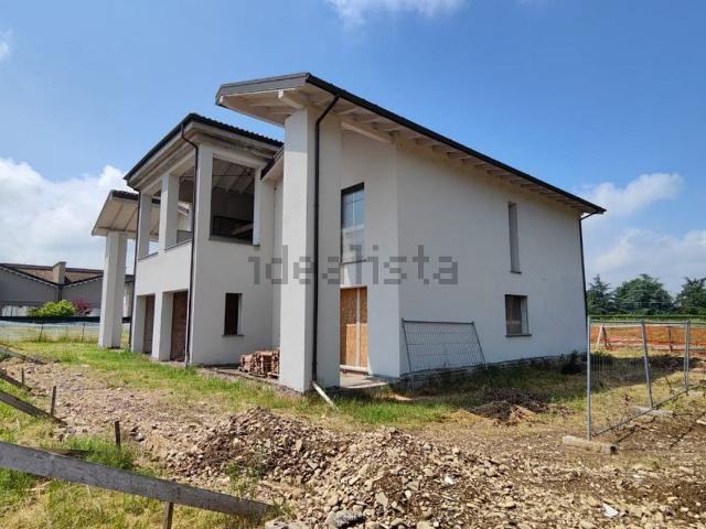 Casa in vendita a Montechiarugolo, Reggio Emilia