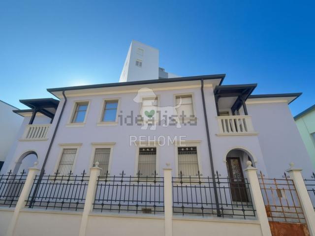 Casa in vendita a Borgo Grazzano, Reana Del Roiale