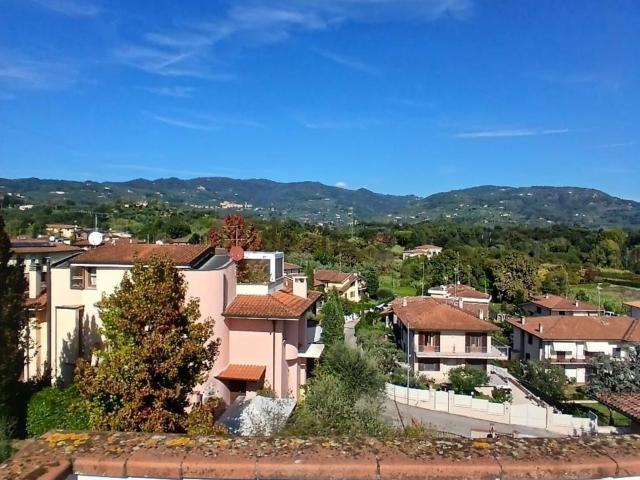 Casa in vendita a Buggiano Castello, Buggiano