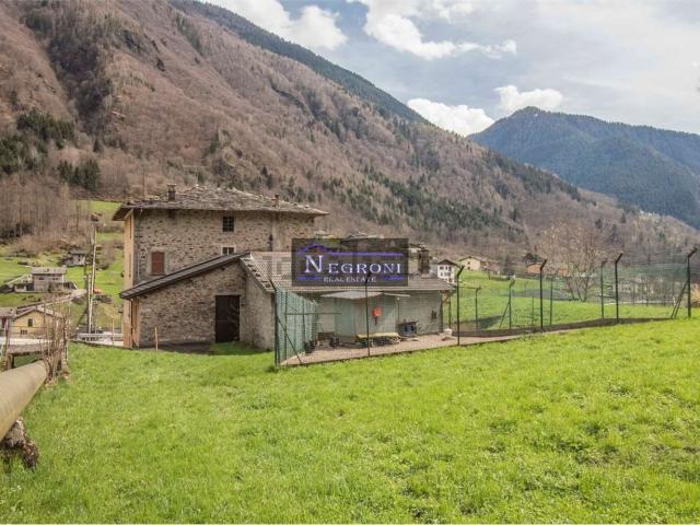 Casa in vendita a Gandellino, Lombardia