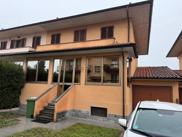 Casa in vendita a Torre del Mangano, Certosa Di Pavia