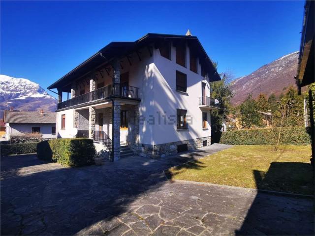 Casa in vendita a Maggio, Cremeno