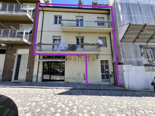 Casa in vendita a Unione di comuni Valmarecchia, Santarcangelo Di