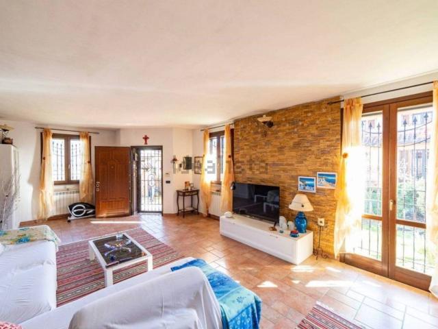 Casa in vendita a Unione dei Comuni I Fontanili, Noviglio
