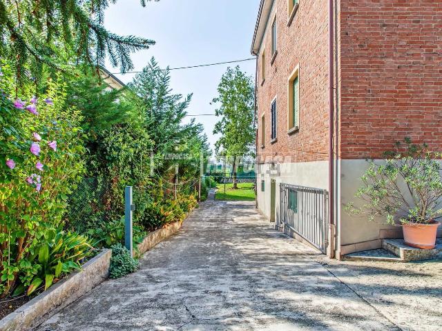 Casa in vendita a Ritiro, Reggio Emilia