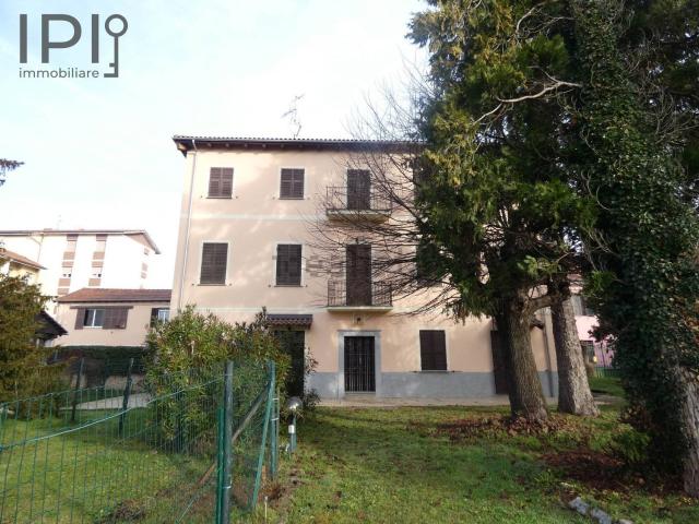 Casa in vendita a Cairo Montenotte, Liguria