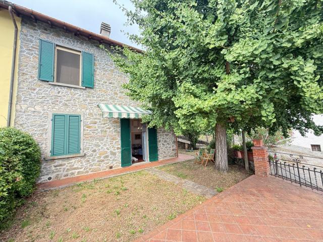 Casa in vendita a San Lorenzo a Cerreto, Uzzano E Castello