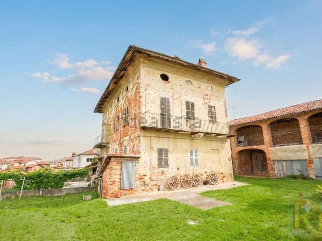 Casa in vendita a Piemonte, Asti