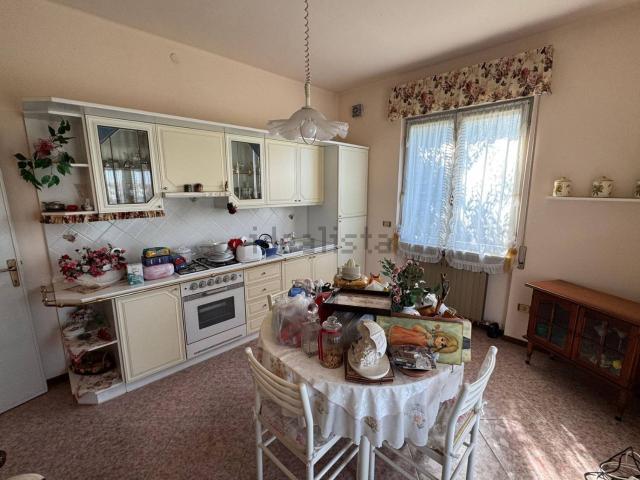 Casa in vendita a Brembo, Dalmine