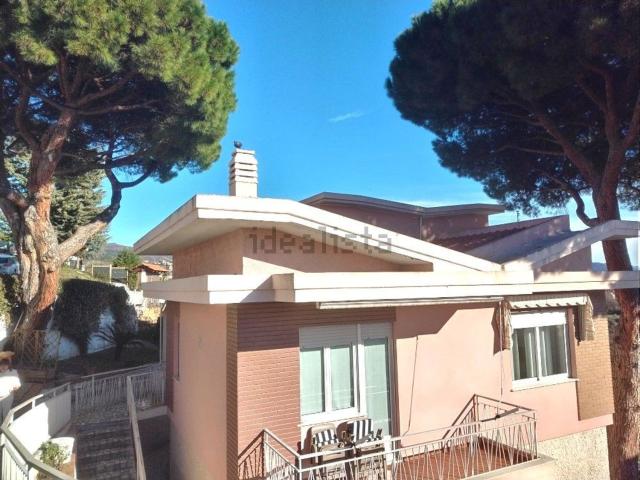 Casa in vendita a Borghetto Santo Spirito, Liguria