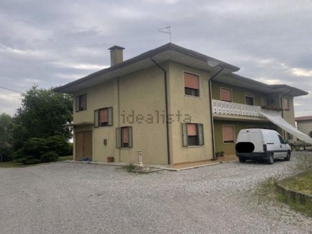 Casa in vendita a Portogruaro, Veneto
