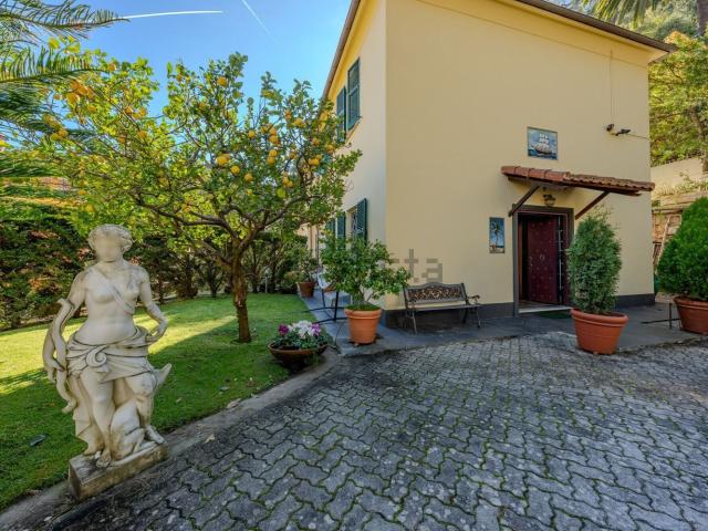 Casa in vendita a San Lorenzo Della Costa, Liguria