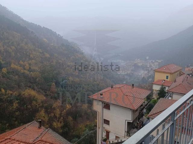 Casa in vendita a Castel Vittorio, Liguria