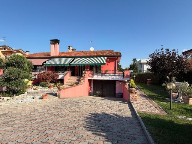 Casa in vendita a Valli, Chioggia
