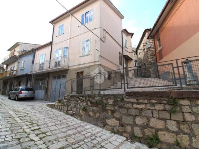Casa in vendita a Busso, Molise