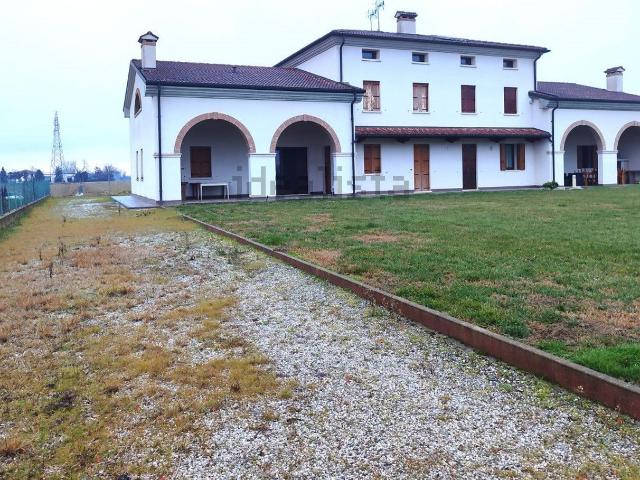 Casa in vendita a Celegato, Mestrino