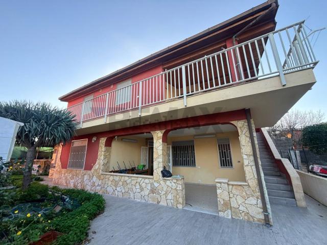 Casa in vendita a Villaggio Gabbiano Azzurro, Carlentini