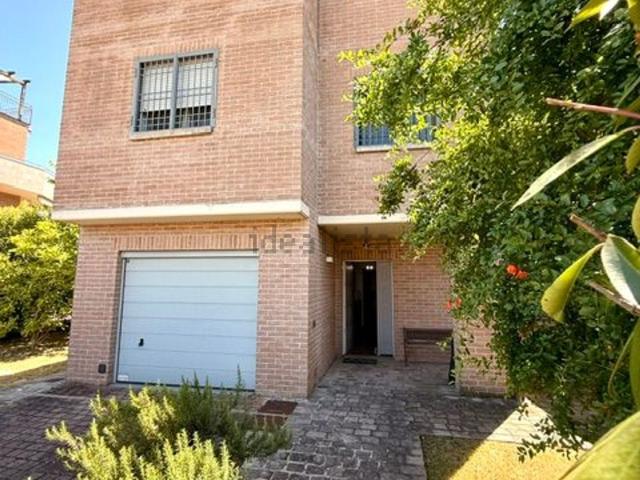 Casa in vendita a Unione Terre di Pianura, Granarolo Dell'emilia
