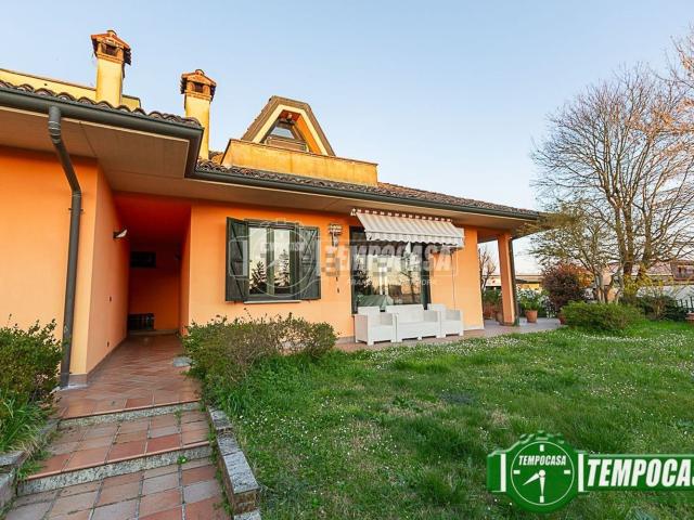 Casa in vendita a Codogno, Lombardia
